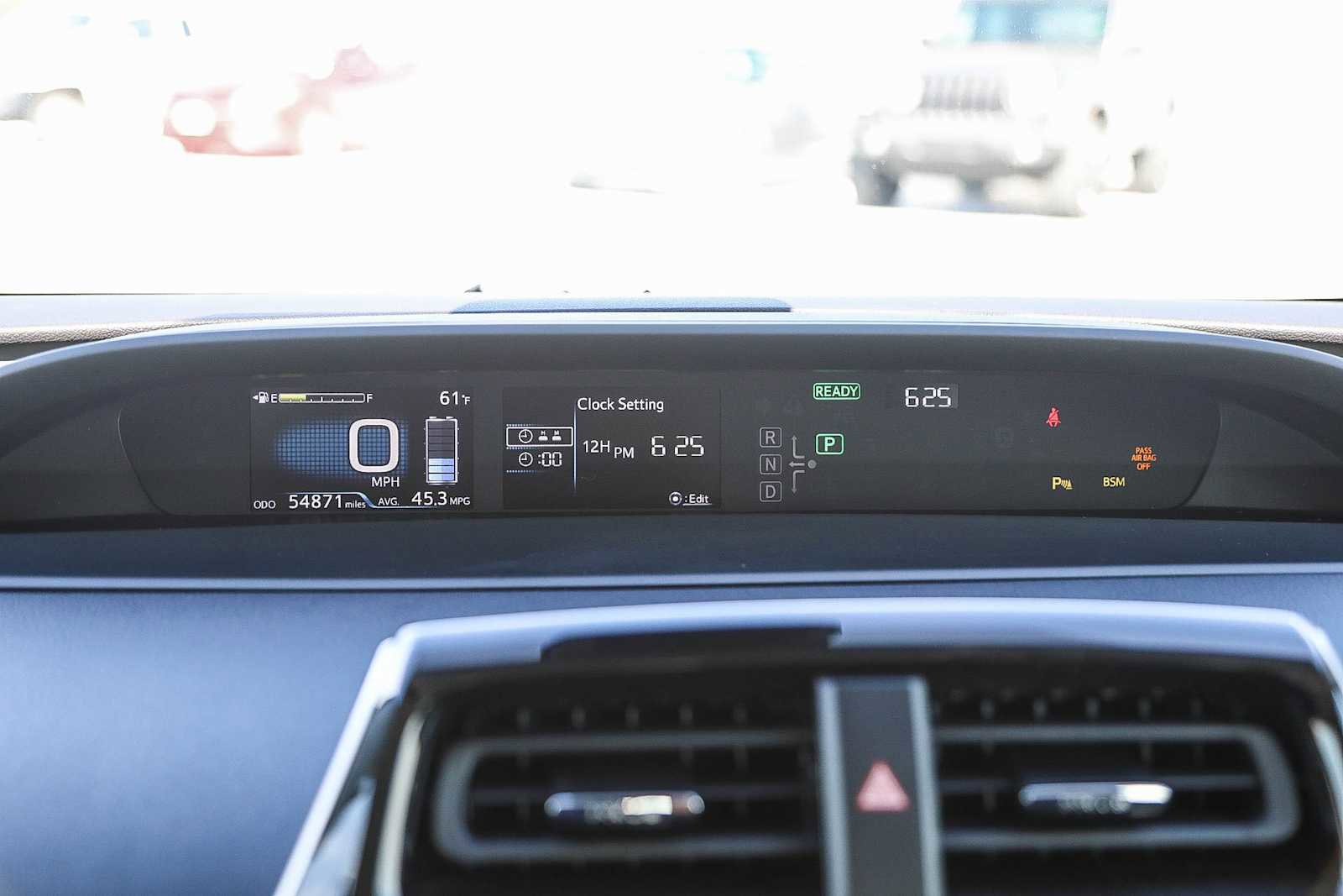 Used 2020 Toyota Prius LE image 22