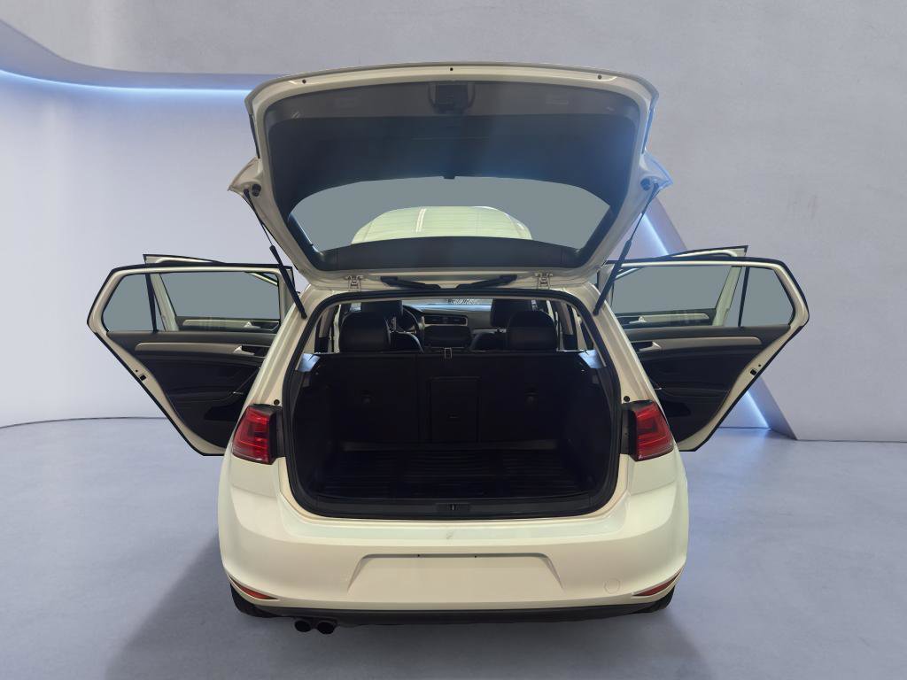 Used 2017 Volkswagen Golf Wolfsburg Edition image 11