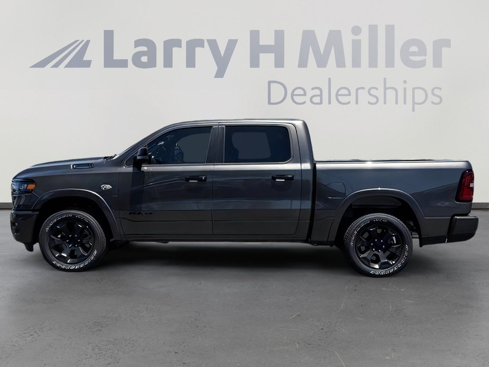 New 2026 RAM 1500 Big Horn AWD/4WD image 2