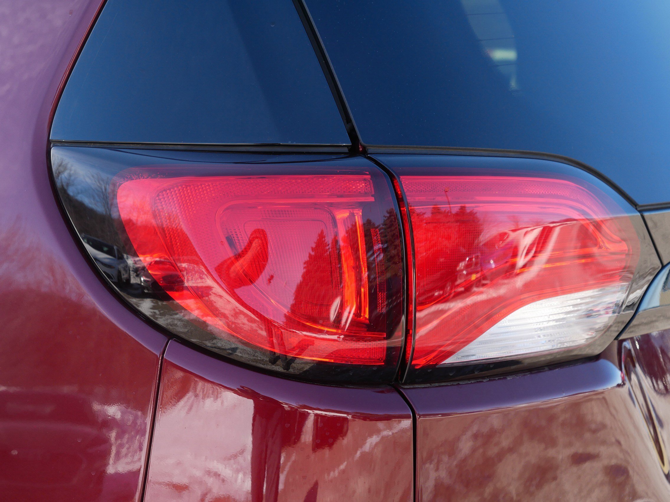 Used 2022 Chrysler Voyager LX image 17