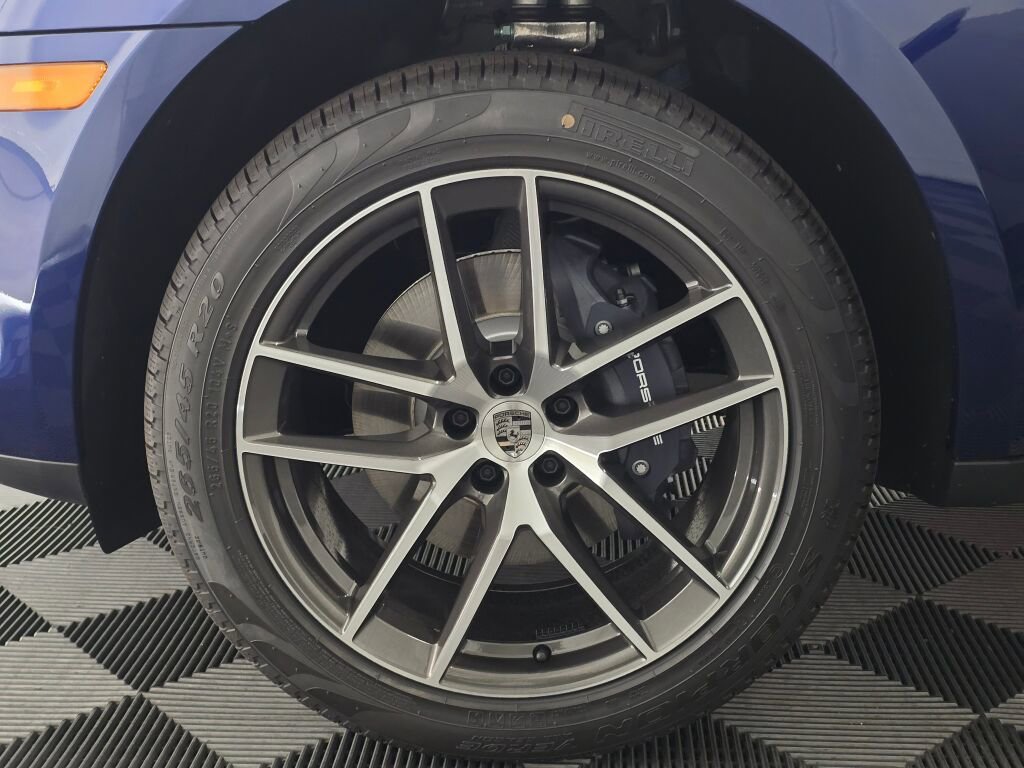New 2026 Porsche Macan AWD/4WD image 33
