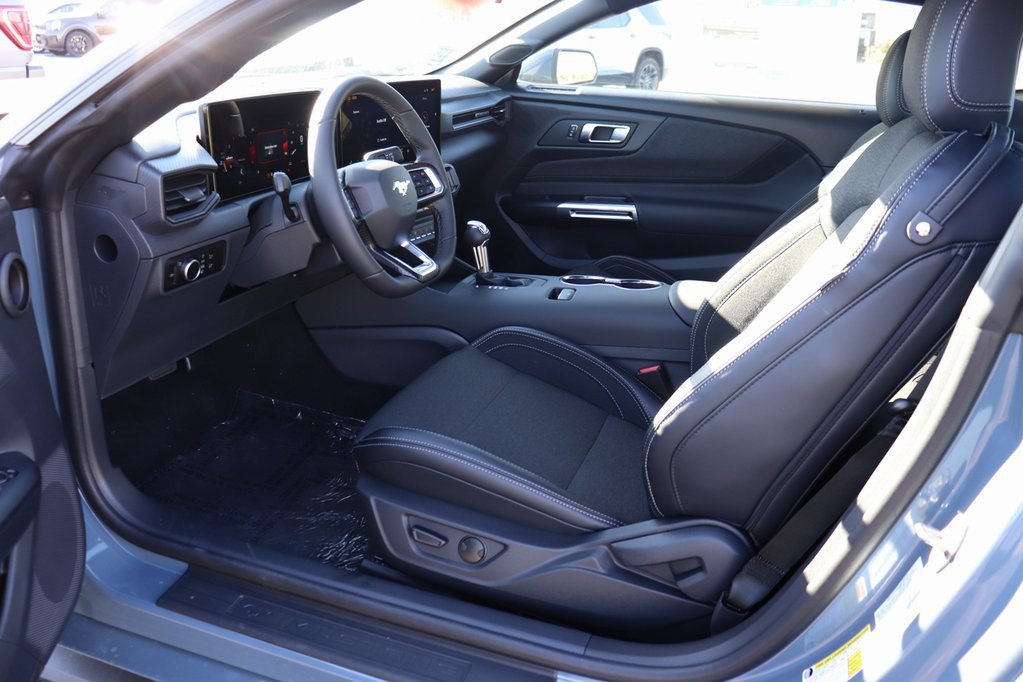 New 2026 Ford Mustang Coupe image 3