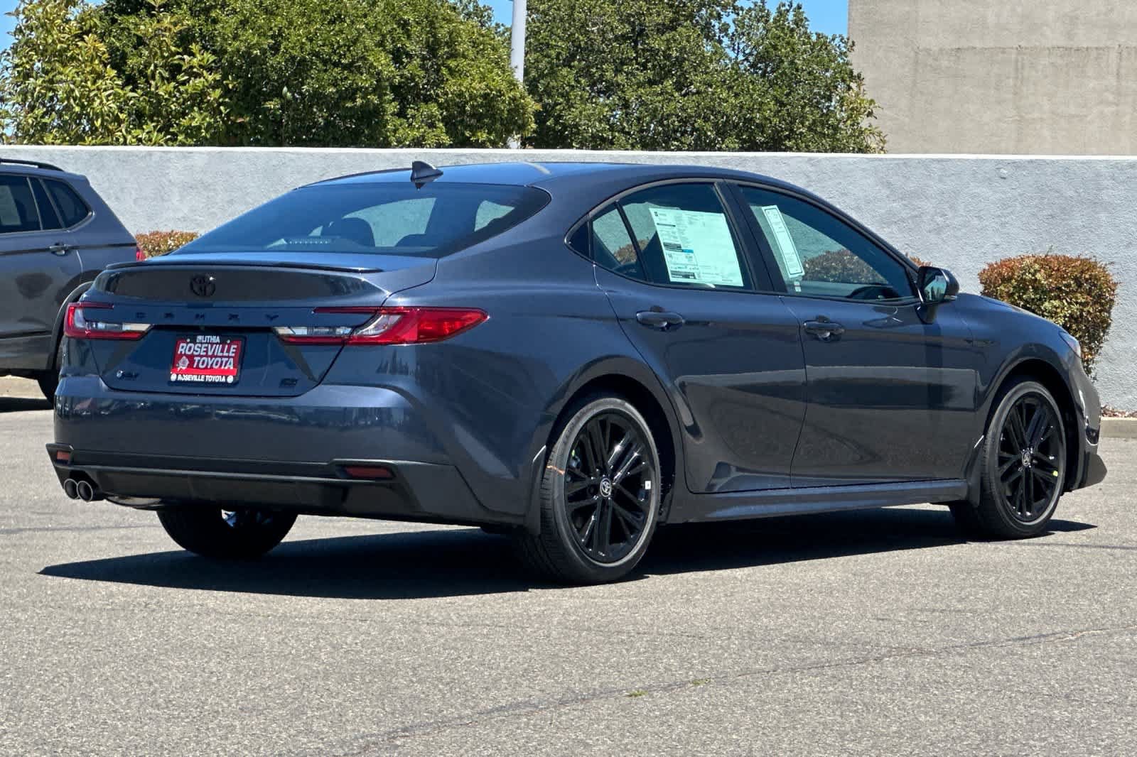 New 2026 Toyota Camry SE w/ Convenience Package FWD image 2