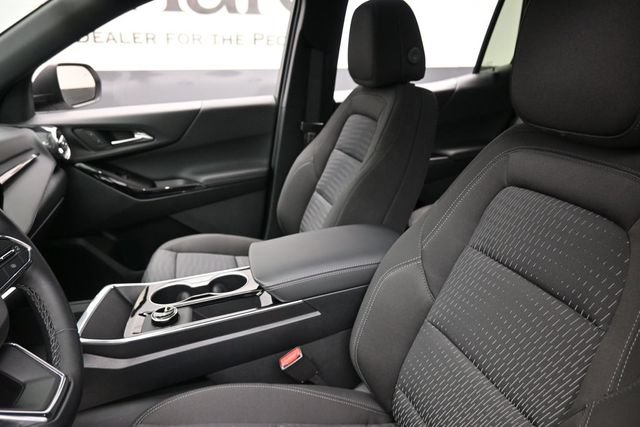 Used 2026 Chevrolet Equinox LT w/ LPO, Floor Liner Package AWD/4WD image 17