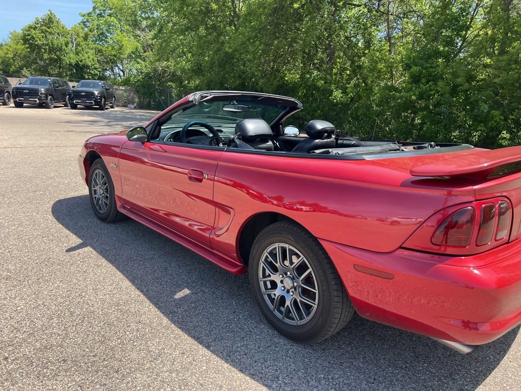 Used 1996 Ford Mustang GT RWD image 7
