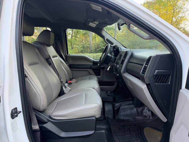 Used 2018 Ford F450 XL w/ Power Equipment Group image 25
