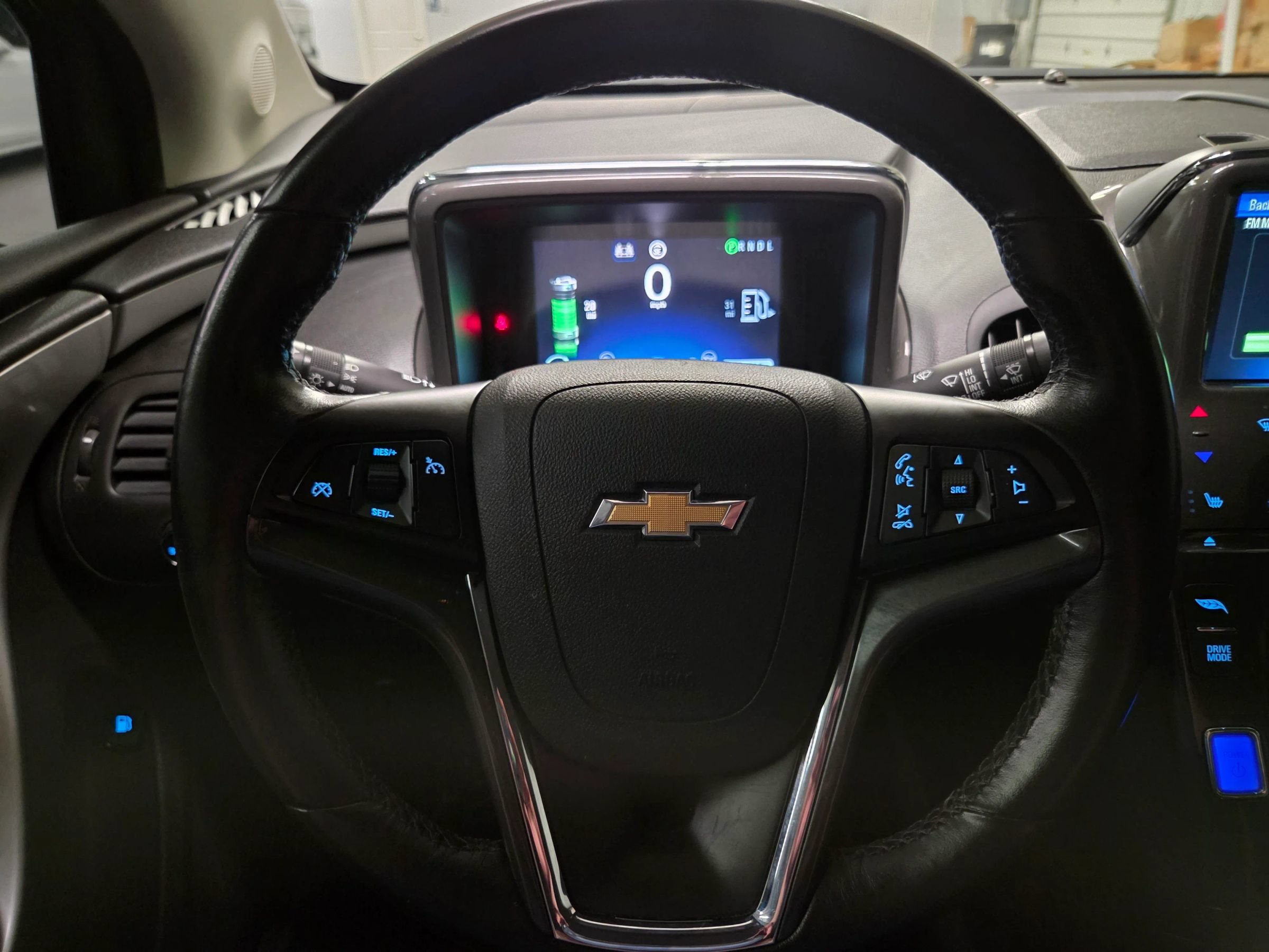 Used 2014 Chevrolet Volt Premium w/ Premium Trim Package FWD image 20
