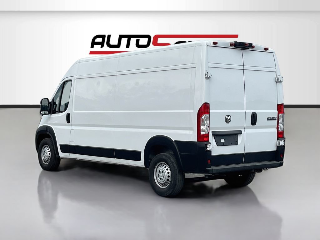 Used 2025 RAM ProMaster 2500 w/ Convenience Group FWD image 5