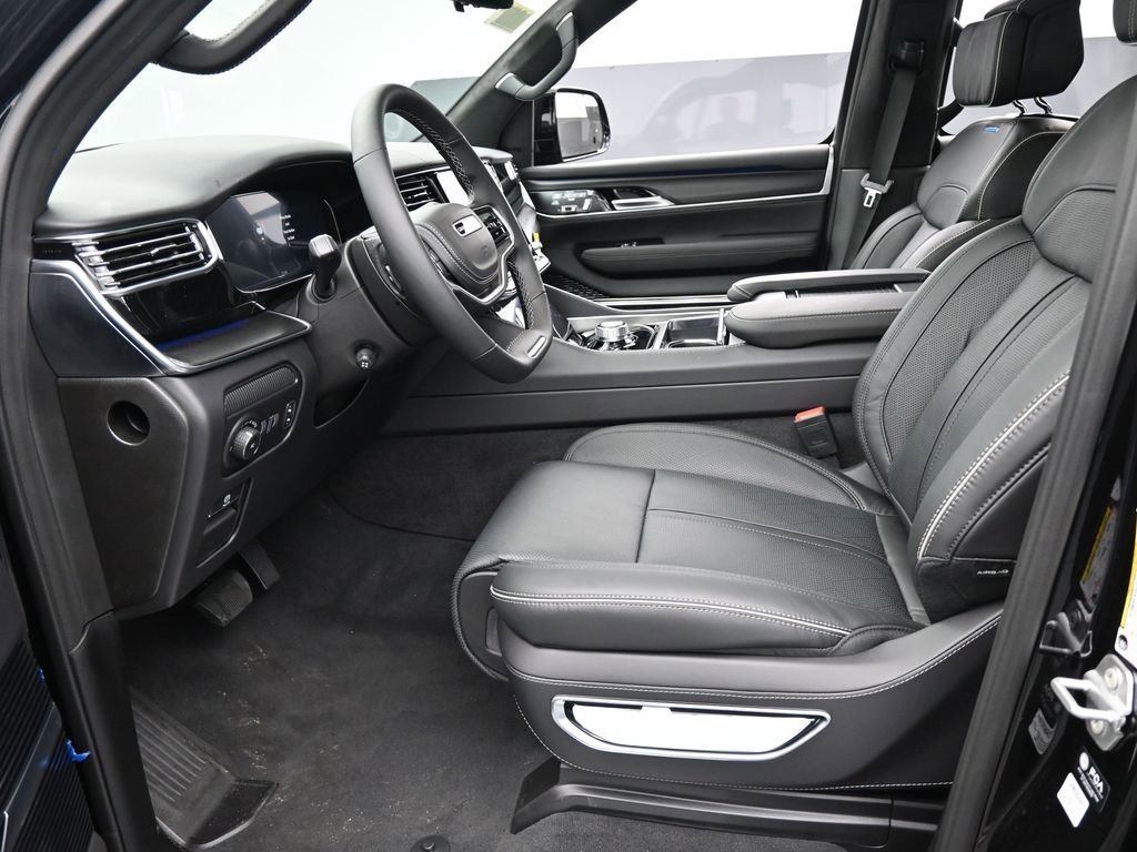 Used 2024 Jeep Grand Wagoneer L Series II w/ Quick Order Packagew 28T image 10