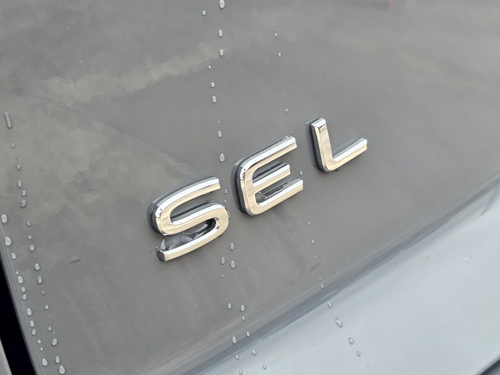 New 2026 Volkswagen Atlas Cross Sport SEL Premium R-Line image 9