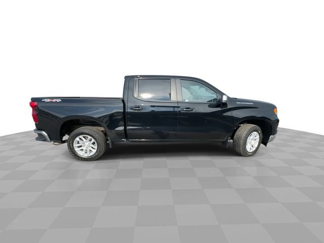 Certified 2024 Chevrolet Silverado 1500 LT AWD/4WD image 9