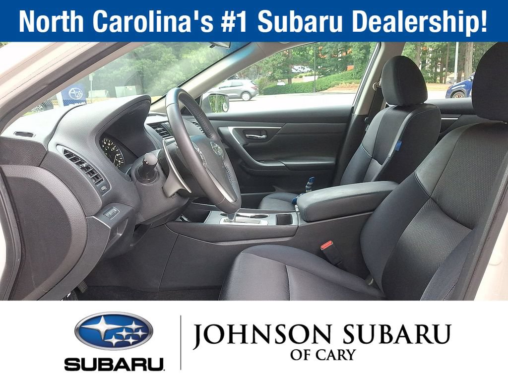 Used 2017 Nissan Altima 2.5 SR FWD image 12