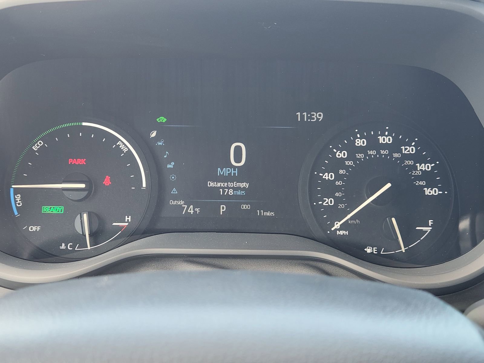 New 2026 Toyota Sienna XLE FWD image 15
