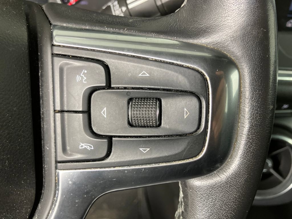 Used 2019 Chevrolet Blazer LT w/ Sun and Wheels Package image 18