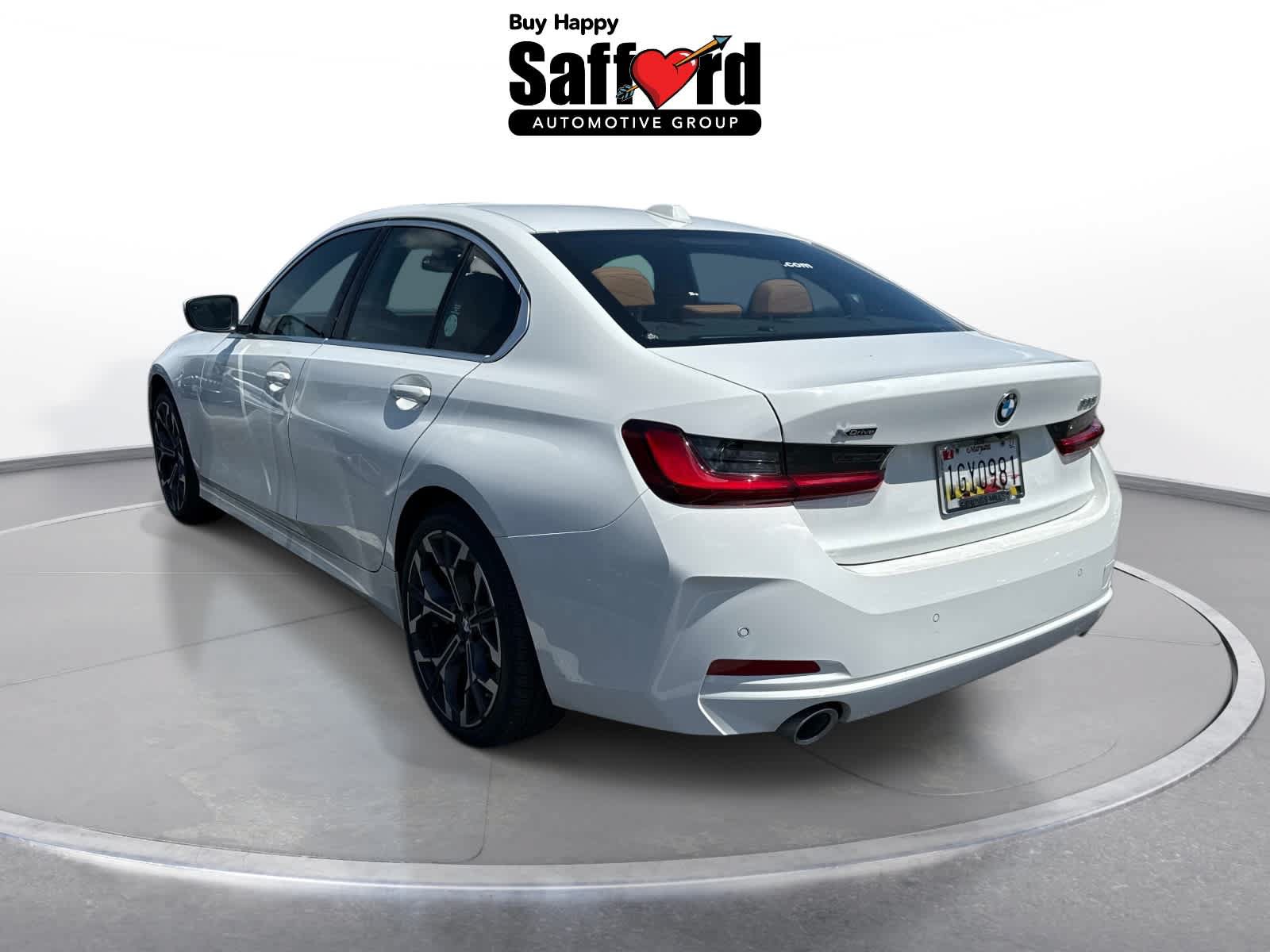 Used 2026 BMW 330i xDrive Sedan w/ Premium Package AWD/4WD image 2