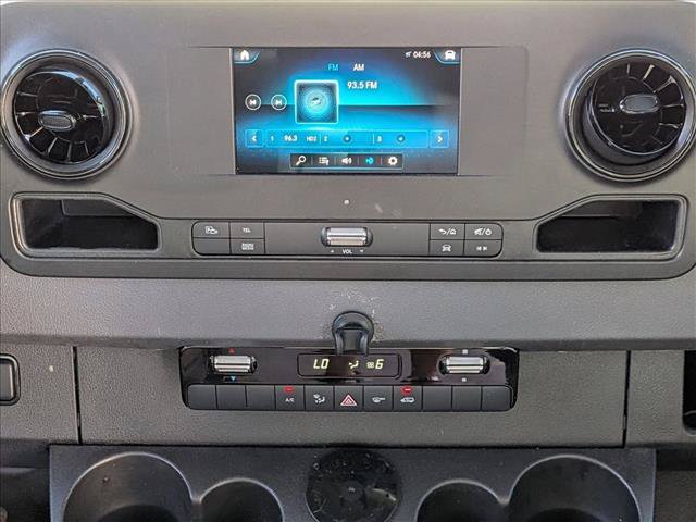 Used 2023 Mercedes-Benz Sprinter 2500 image 10