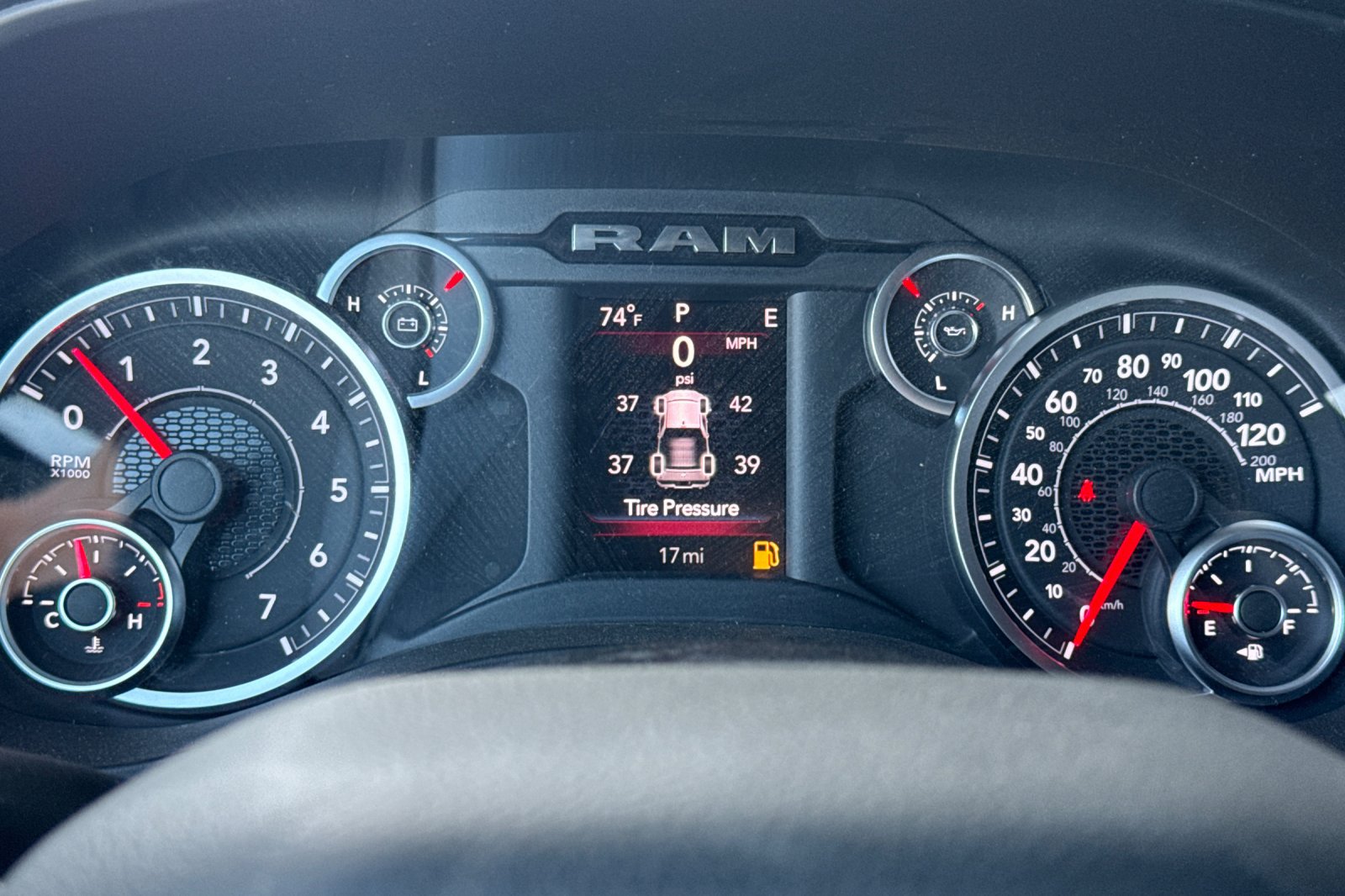 New 2026 RAM 1500 Tradesman AWD/4WD image 22
