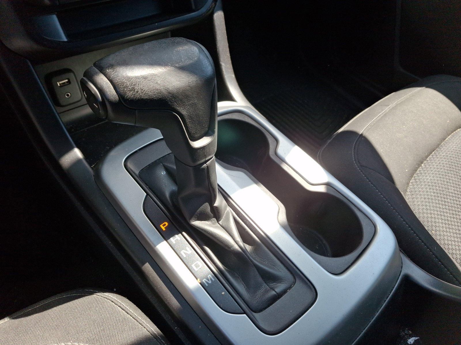 Used 2016 Chevrolet Colorado LT w/ LT Convenience Package AWD/4WD image 13