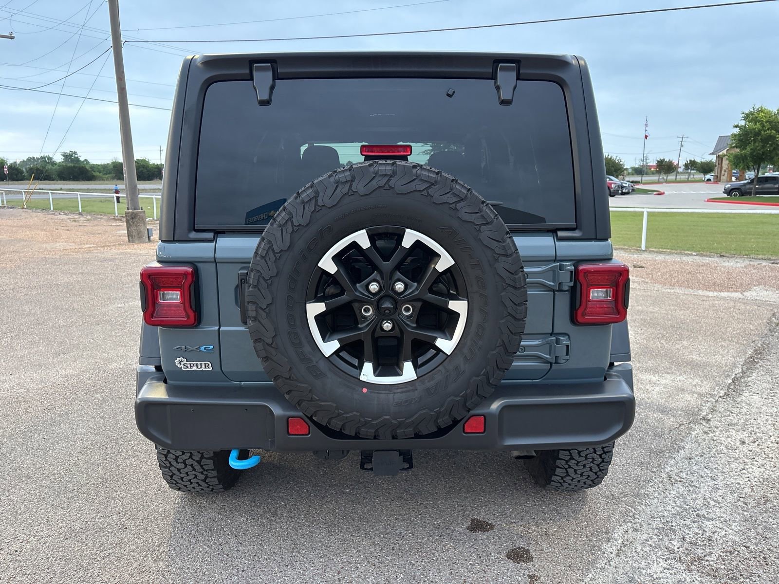 Used 2024 Jeep Wrangler Unlimited Rubicon 4xe w/ Technology Group image 5