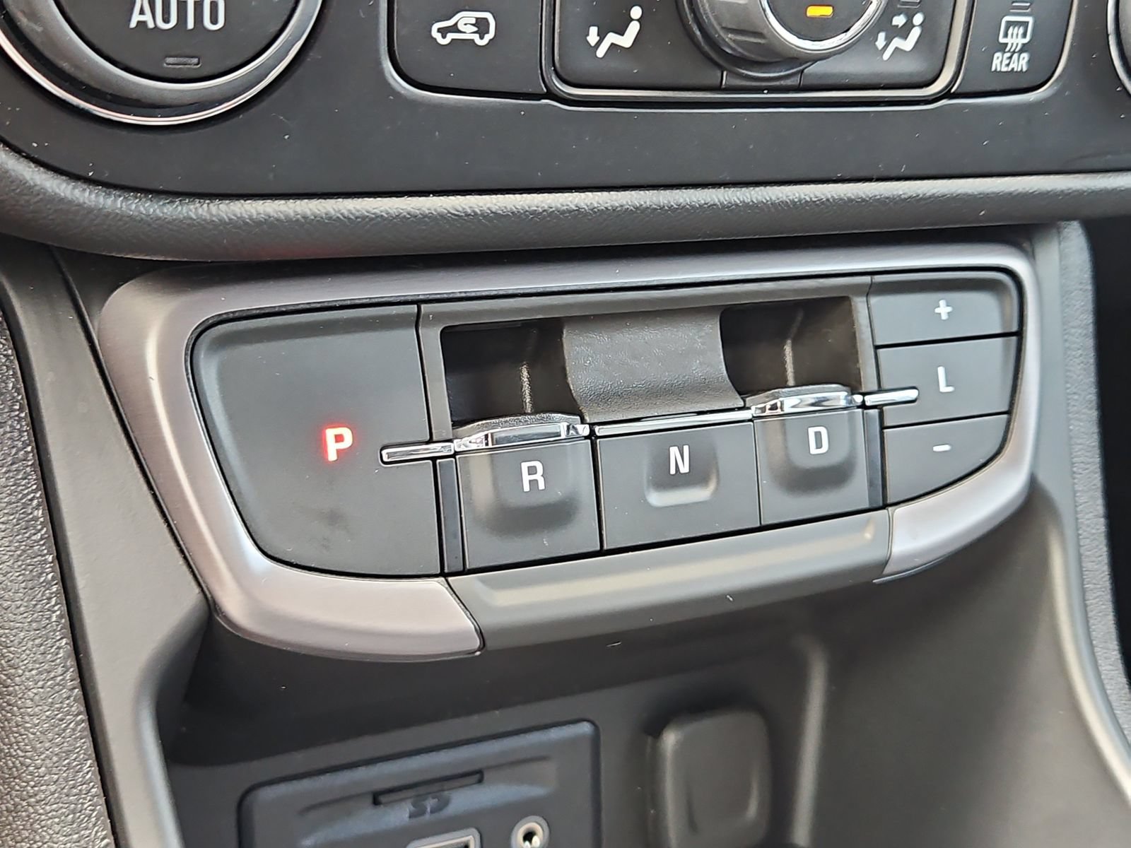Used 2023 GMC Terrain AT4 w/ Infotainment Package II AWD/4WD image 25