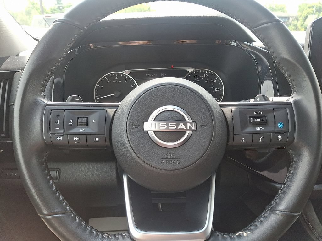 Used 2024 Nissan Pathfinder SV AWD/4WD image 19