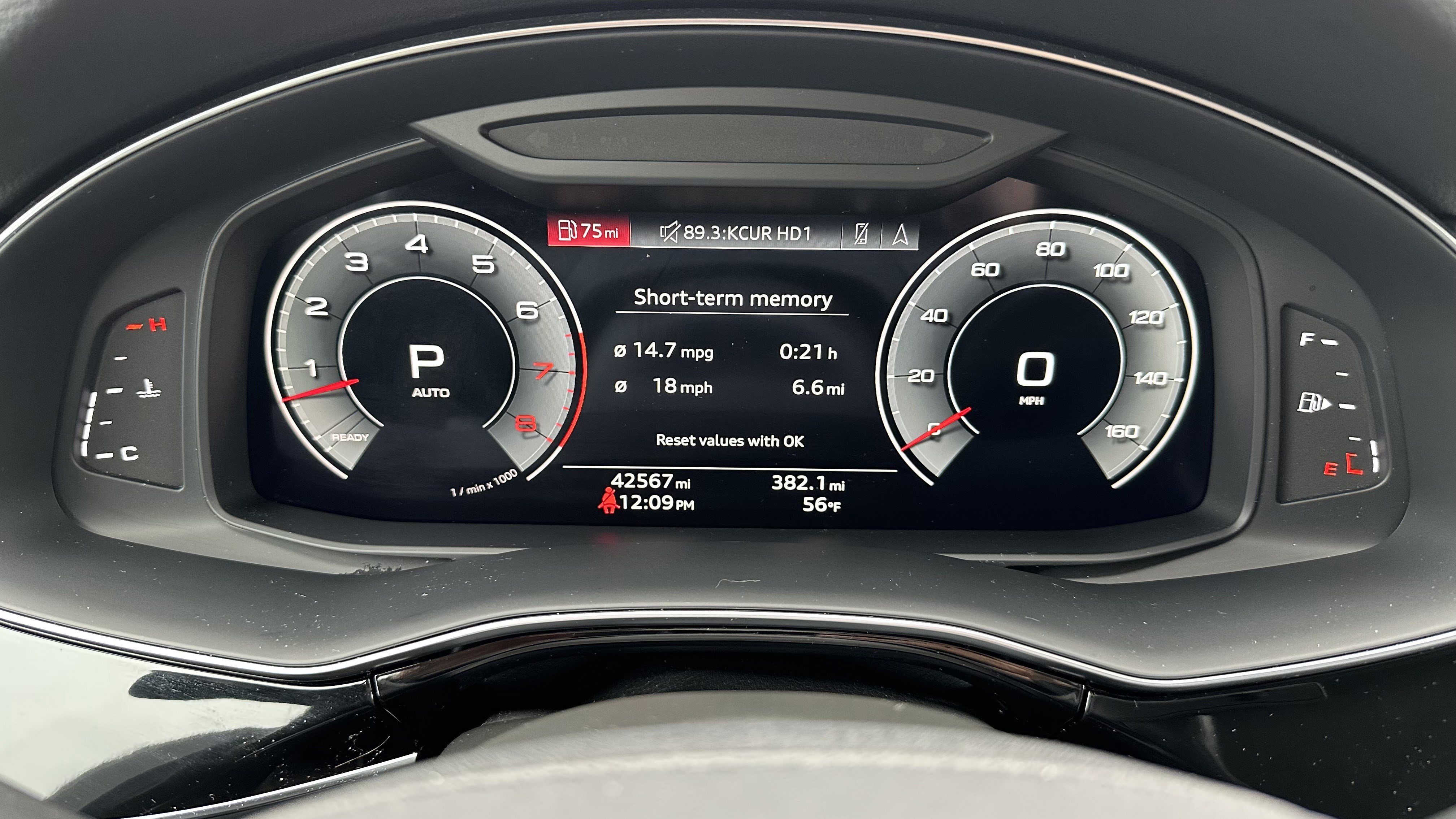 Used 2022 Audi Q7 3.0T Premium image 22