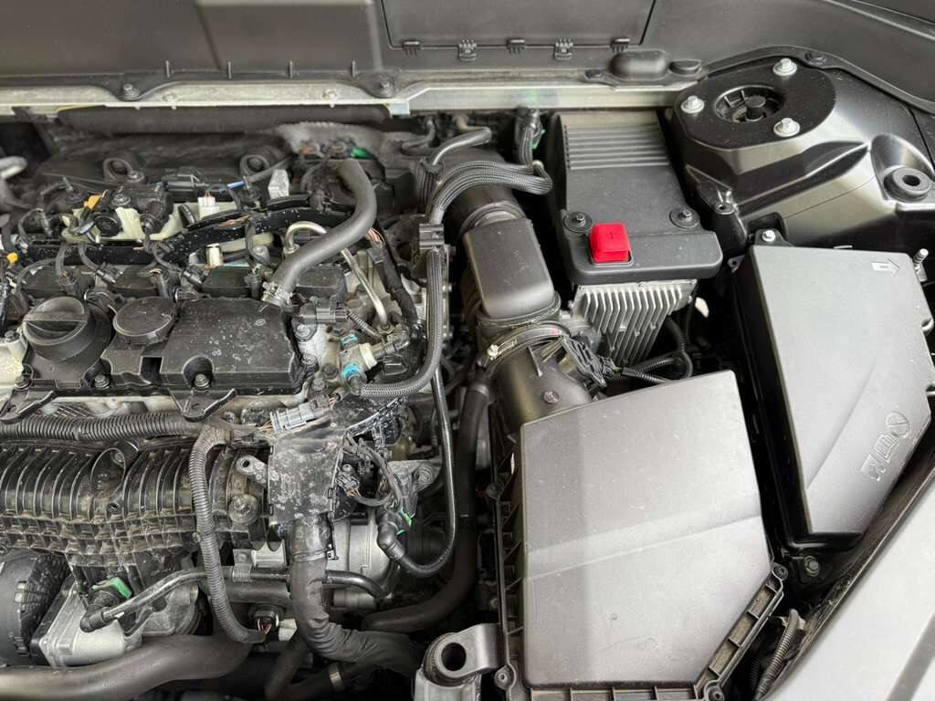 Used 2017 Volvo XC90 T6 Momentum w/ Vision Package image 25