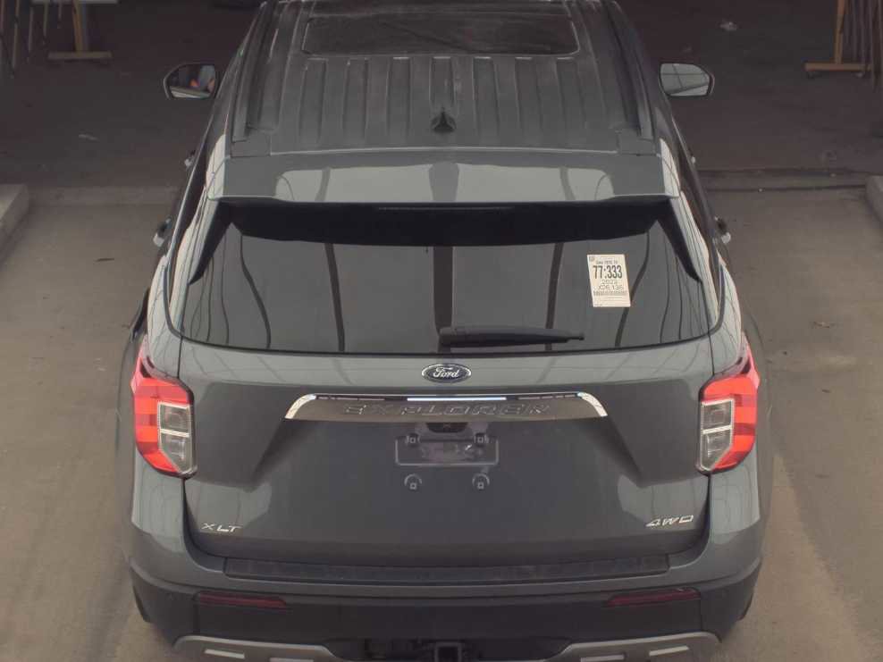 Used 2023 Ford Explorer XLT w/ Equipment Group 202A AWD/4WD image 5