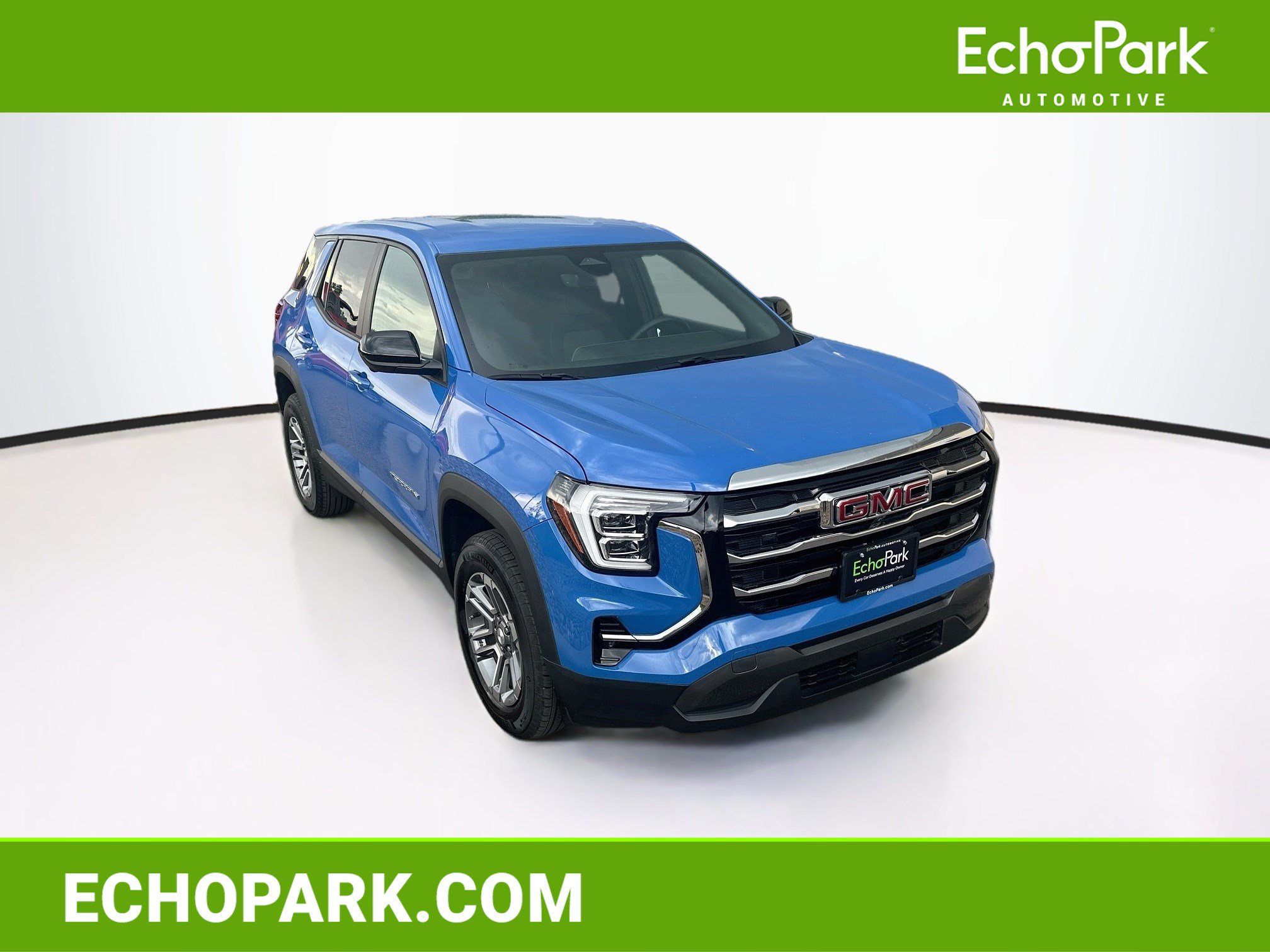Used 2025 GMC Terrain Elevation w/ Technology Package II AWD/4WD image 1