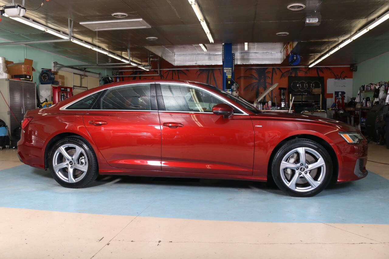 Used 2024 Audi A6 Premium Plus image 1