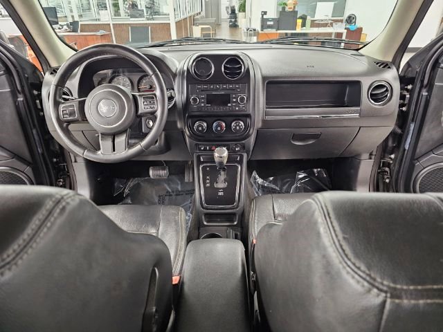 Used 2015 Jeep Patriot High Altitude image 9