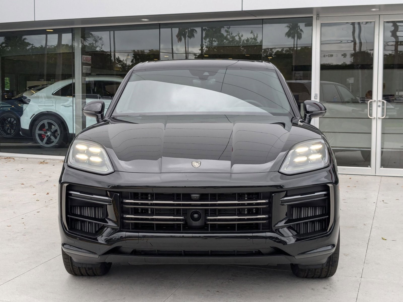 New 2025 Porsche Cayenne Turbo image 5