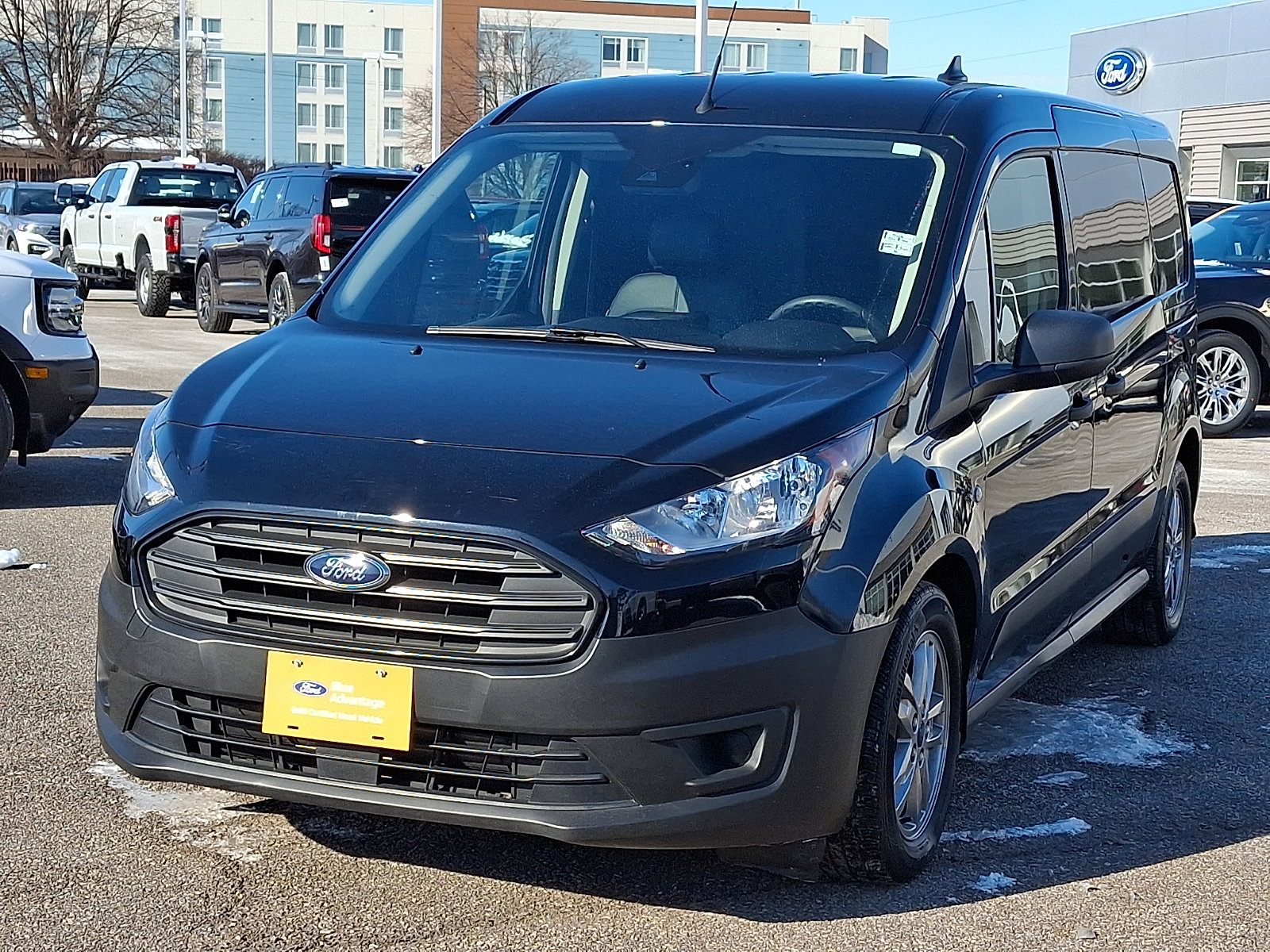 Certified 2023 Ford Transit Connect XL w/ Trailer Tow Package image 4