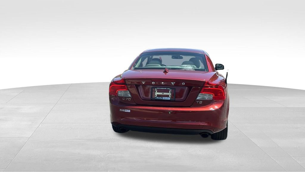 Used 2011 Volvo C70 T5 FWD image 7