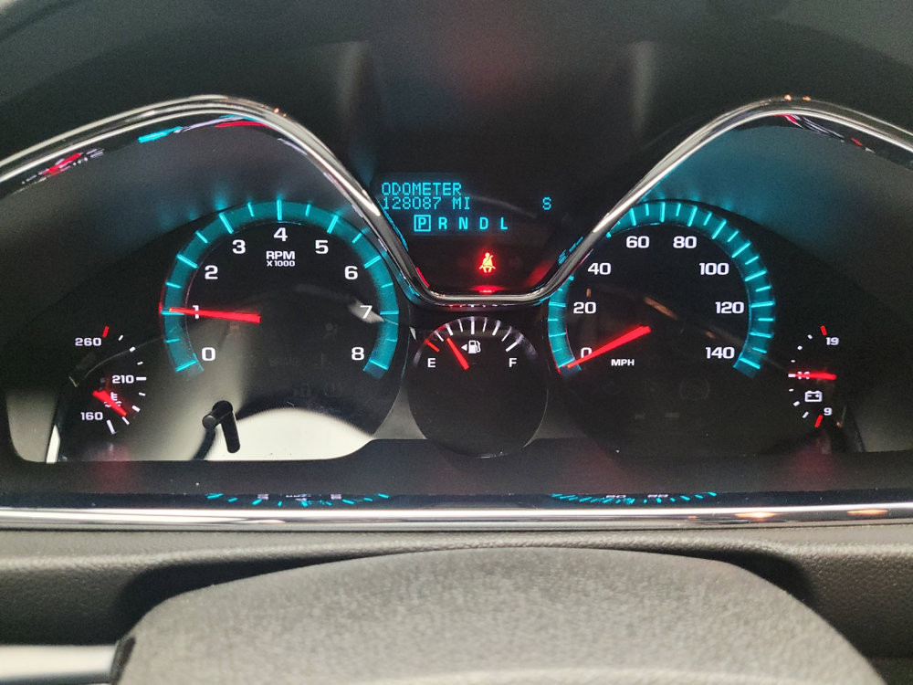Used 2017 Chevrolet Traverse LT w/ Style and Technology Package image 23