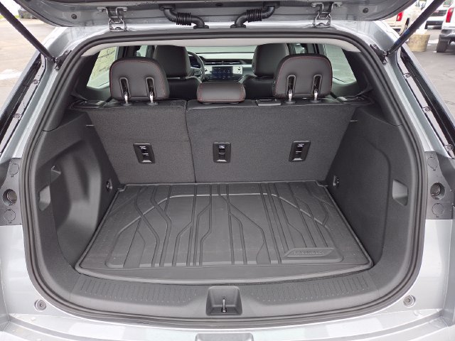 New 2027 Chevrolet Bolt RS w/ LPO, All-Weather Package FWD image 22