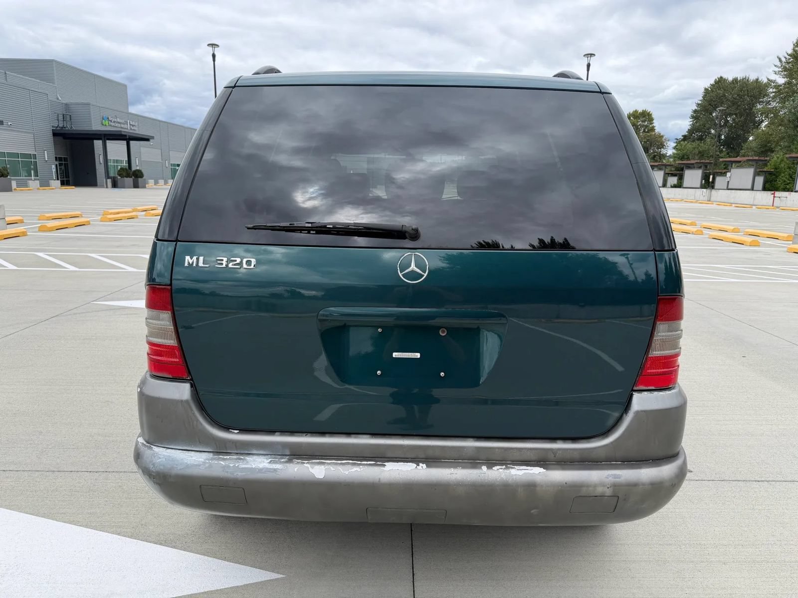 Used 1999 Mercedes-Benz ML 320 4MATIC image 10