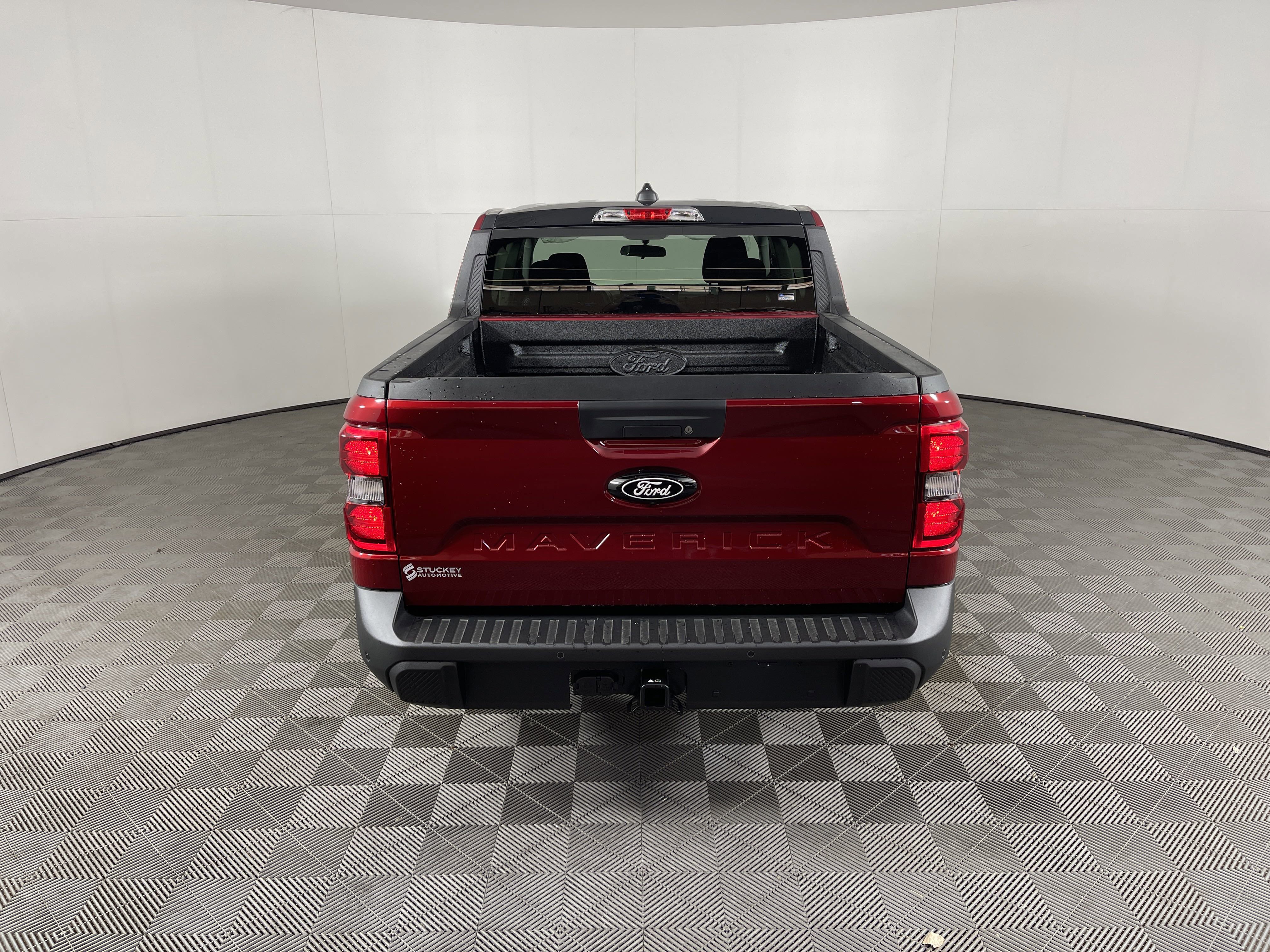 New 2025 Ford Maverick XLT w/ XLT Luxury Package image 4