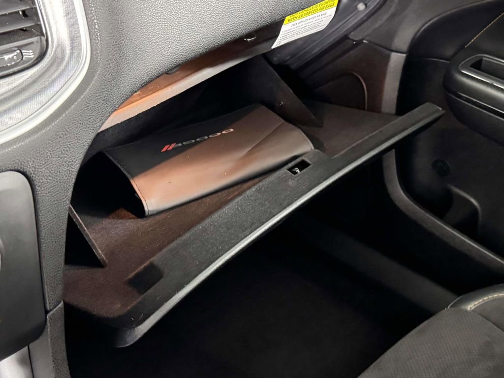 Used 2018 Dodge Charger R/T RWD image 29