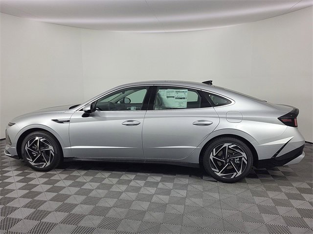 Certified 2025 Hyundai Sonata SEL image 10