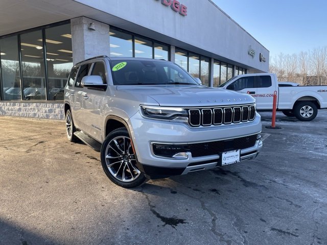 Used 2022 Jeep Wagoneer Series II w/ Premium Group I image 3