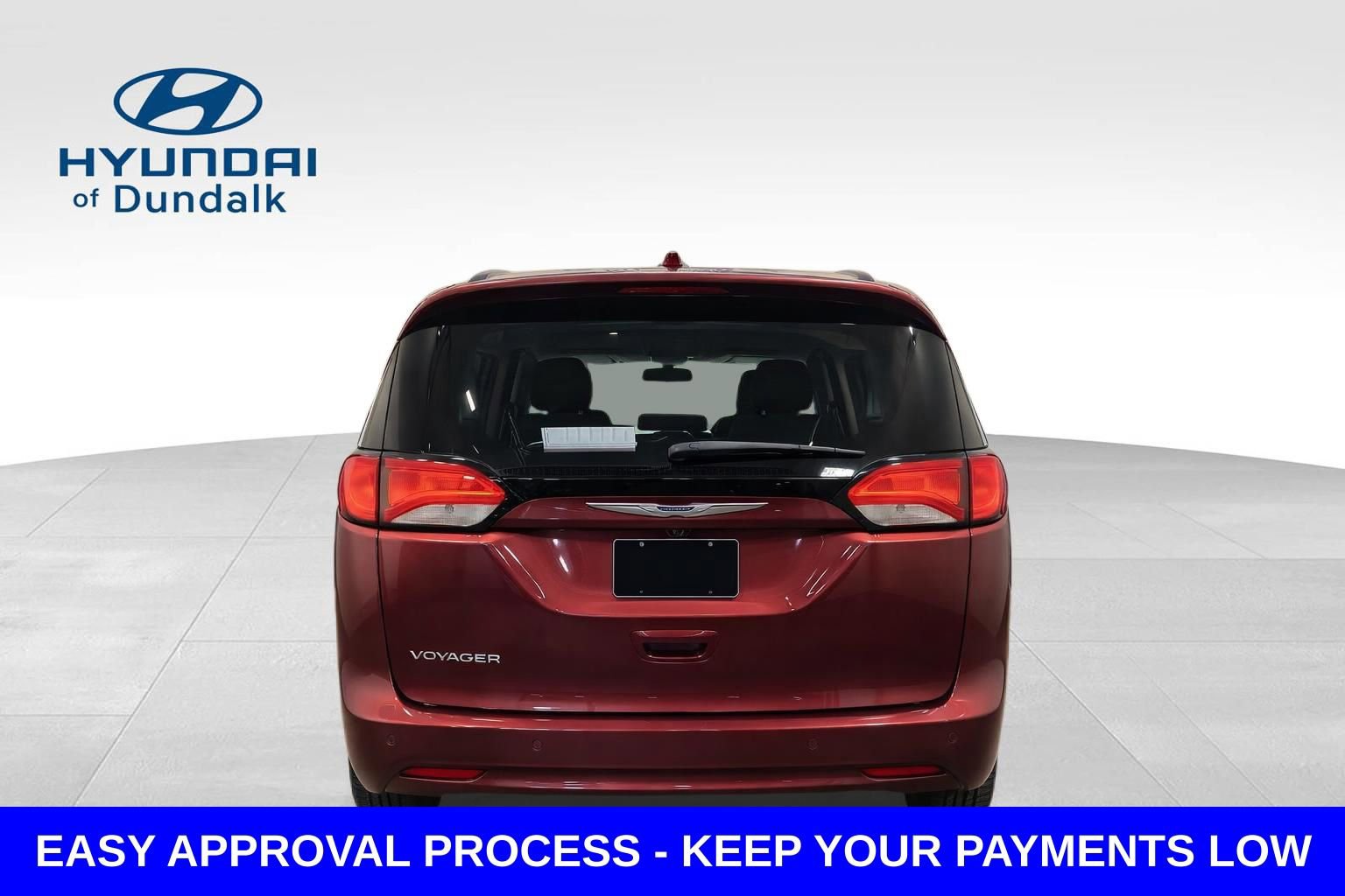 Used 2020 Chrysler Voyager LX FWD image 8