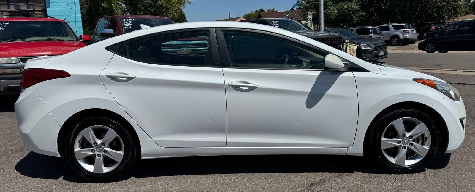 Used 2013 Hyundai Elantra GLS FWD image 2