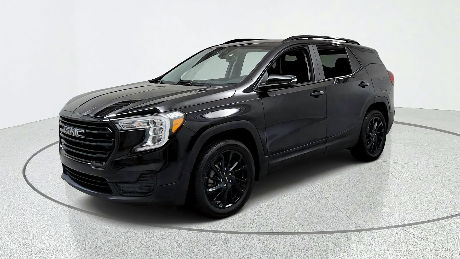 Used 2023 GMC Terrain SLE w/ Driver Convenience Package
