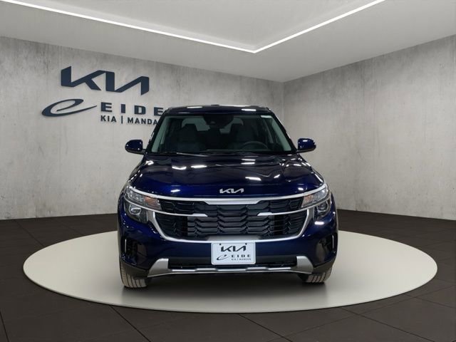 New 2026 Kia Seltos LX AWD/4WD image 2
