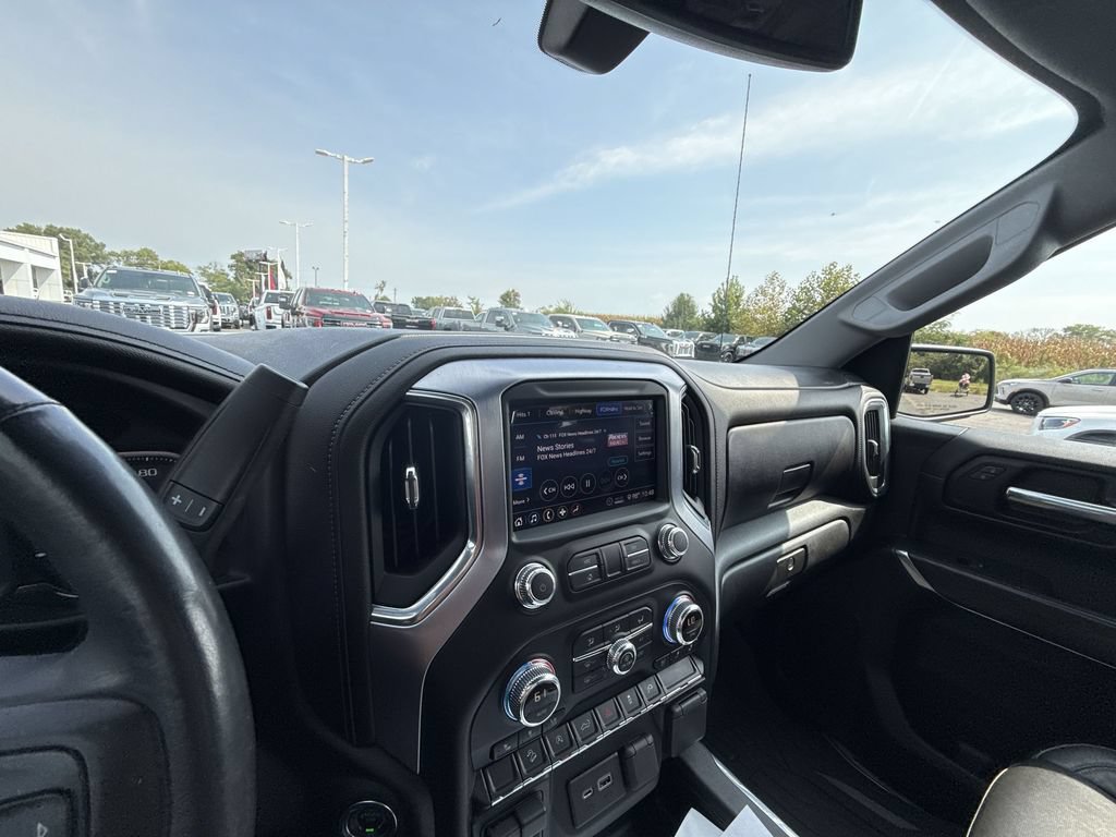 Certified 2020 GMC Sierra 1500 SLT w/ SLT Premium Package AWD/4WD image 19
