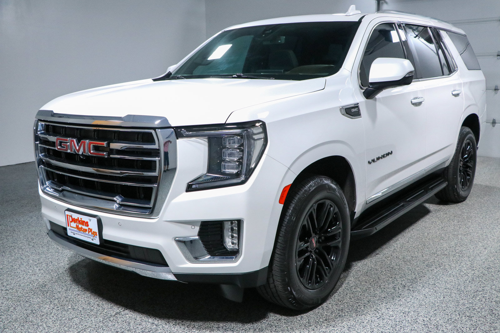 Used 2022 GMC Yukon SLT w/ SLT Premium Package RWD image 37