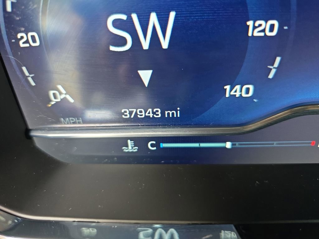 Used 2022 Chevrolet Silverado 1500 ZR2 w/ Technology Package image 26