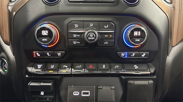 Used 2022 Chevrolet Silverado 3500 High Country w/ Safety Package II image 16