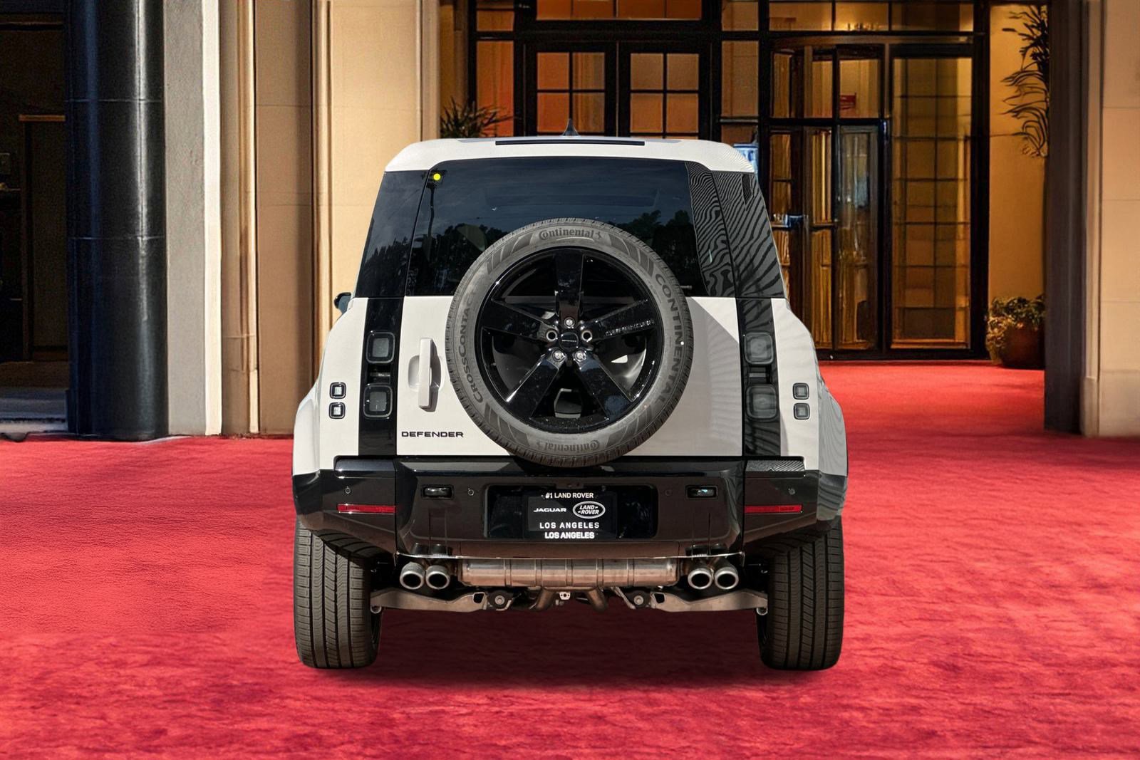 New 2026 Land Rover Defender 110 X-Dynamic SE image 11